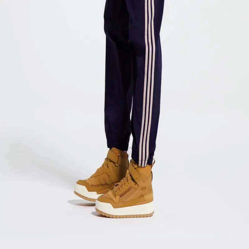 adidas Forum Boot Mesa / Cream White / Gum (IE7205)