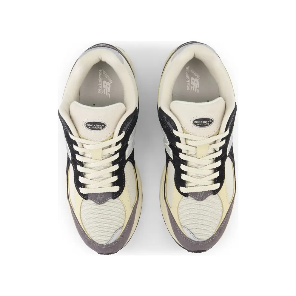 New Balance 2002R “Magnet Timberwolf” (M2002RSH)