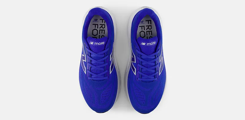 New Balance Fresh Foam More v6 Blue Gemstone Galaxy Blue Silver Metallic (MMORLE6)