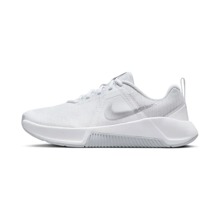 Nike MC Trainer 3 “White / Photon Dust / Metallic Platinum” (FQ1830-100)