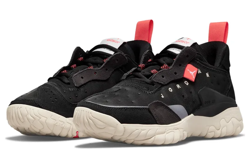 air-jordan-delta CW0913-012