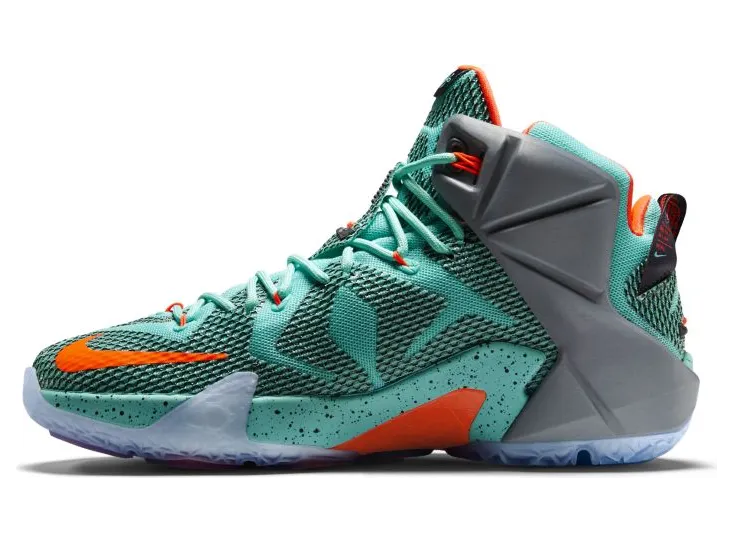 nike-lebron-12 684593-301