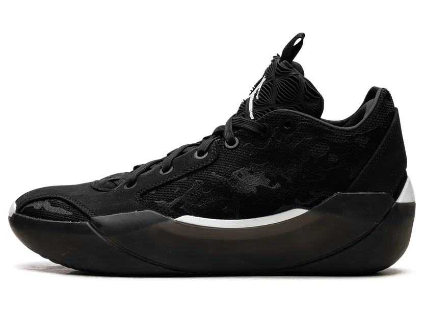 Air Jordan XXXIX “Black / Sail” (FQ0213-001)