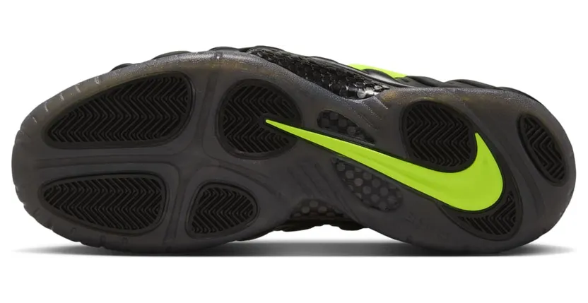 nike-air-foamposite HF0794-002