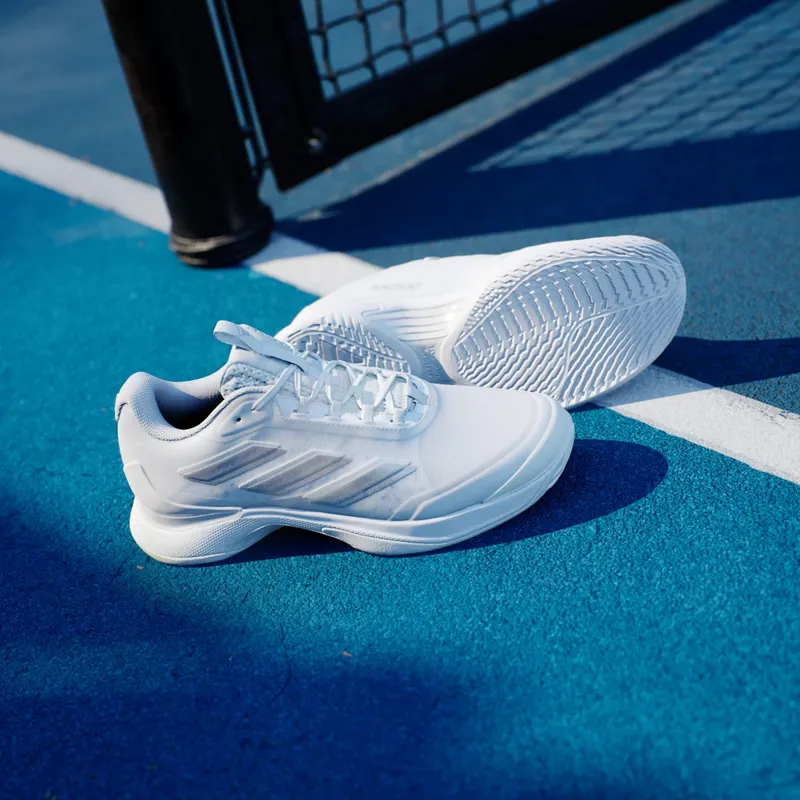 Adidas Avacourt 2 Tennis Cloud White / Silver Metallic / Grey One (IG3030)