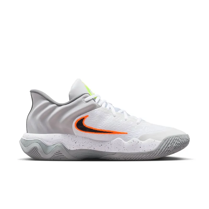 Nike Giannis Immortality White (FQ3680-102)