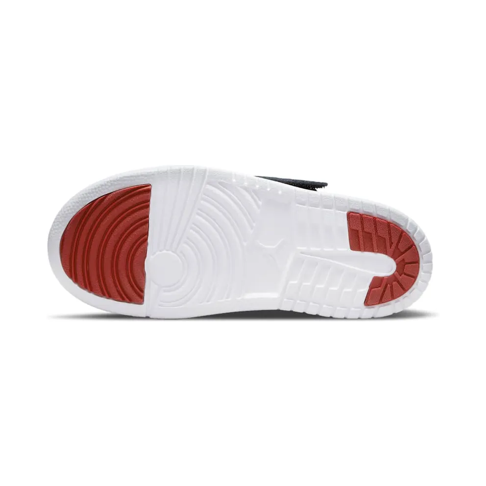 Sky Jordan 1 Younger Kids’ Black (BQ7197-016)
