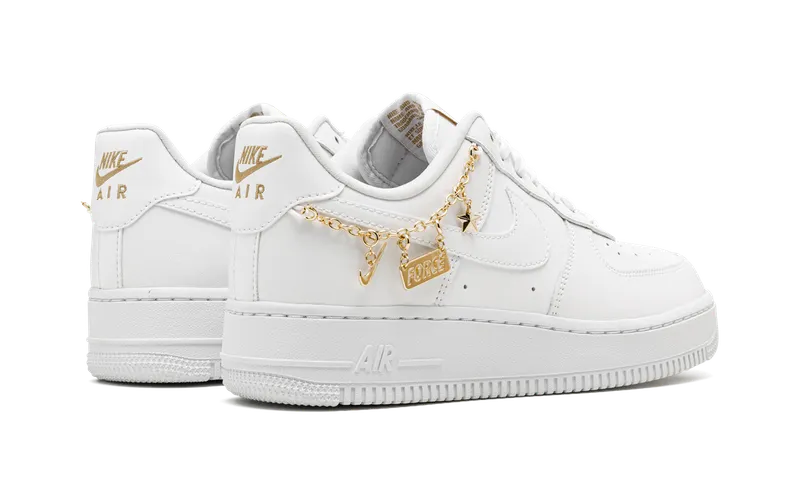 Nike AIR FORCE 1 ’07 LX MNS “Lucky Charms” (DD1525-100)