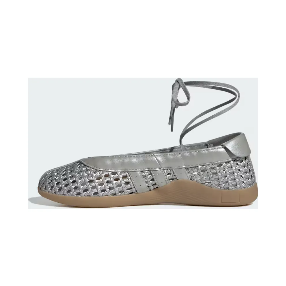 adidas Taekwondo Mei “Silver Metallic / Silver Metallic / Gum” (HQ9627)