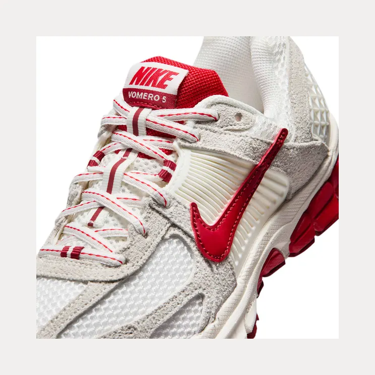nike-vomero IB5727-100