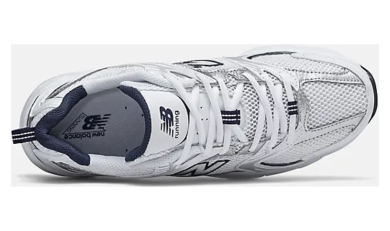 New Balance 530 “White Silver Navy”: de klassieker die iedereen heeft (3)
