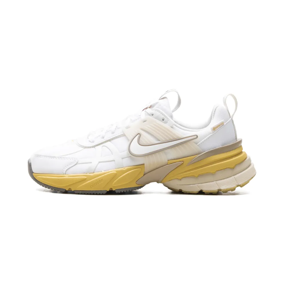Nike V2K Run “Gore-Tex White Light Bone” (FZ2622-100)
