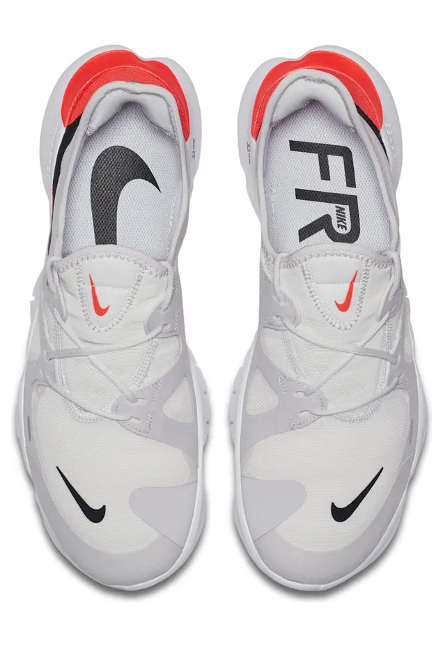 nike-free AQ1289-004
