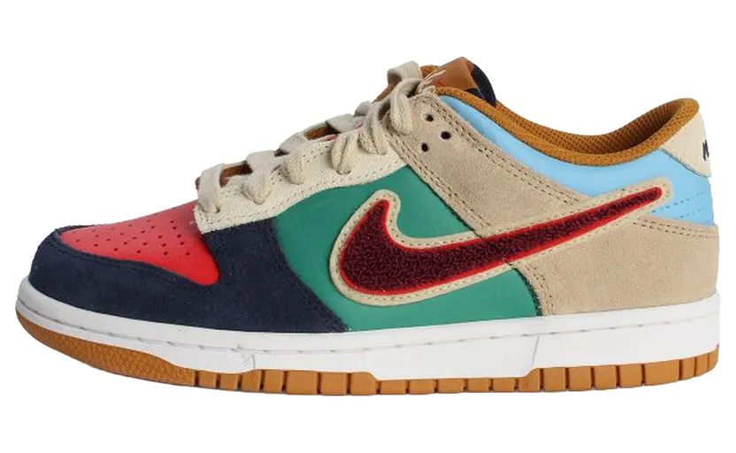 Nike Dunk Low GS “Midnight Navy / Speed Red / Green Noise” (IV6203-410)