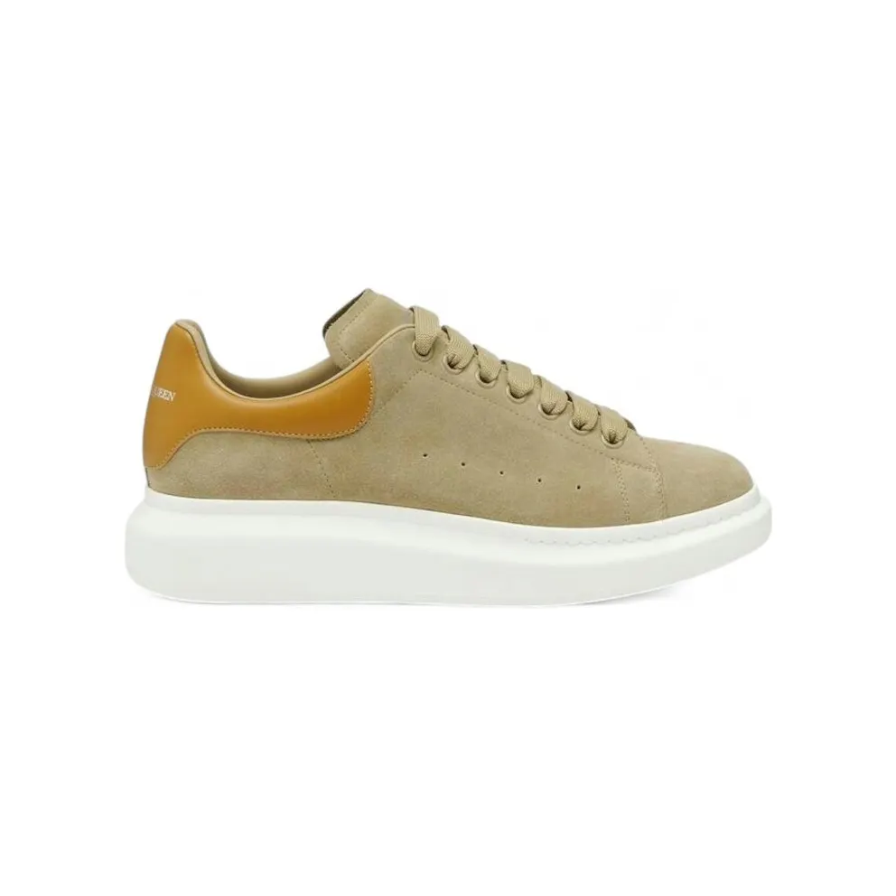 Alexander McQueen Oversized Sneaker Dark Caramel (553680WIAGL2005)