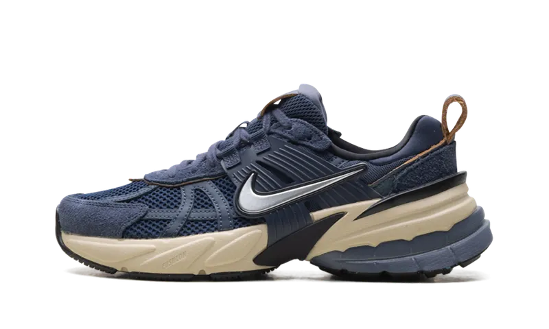 Nike V2K Run “Thunder Blue Chrome” (FN6703-400)