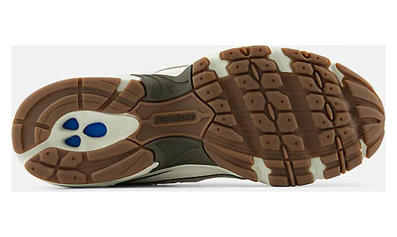 new-balance-740 U740AD2