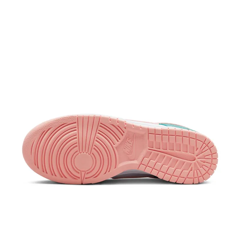 Nike Dunk Lowen Green – “Washed Teal / White / Bleached Coral / Black” (DR8577-300)