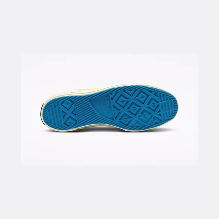 converse-chuck-taylor-all-star 568801C