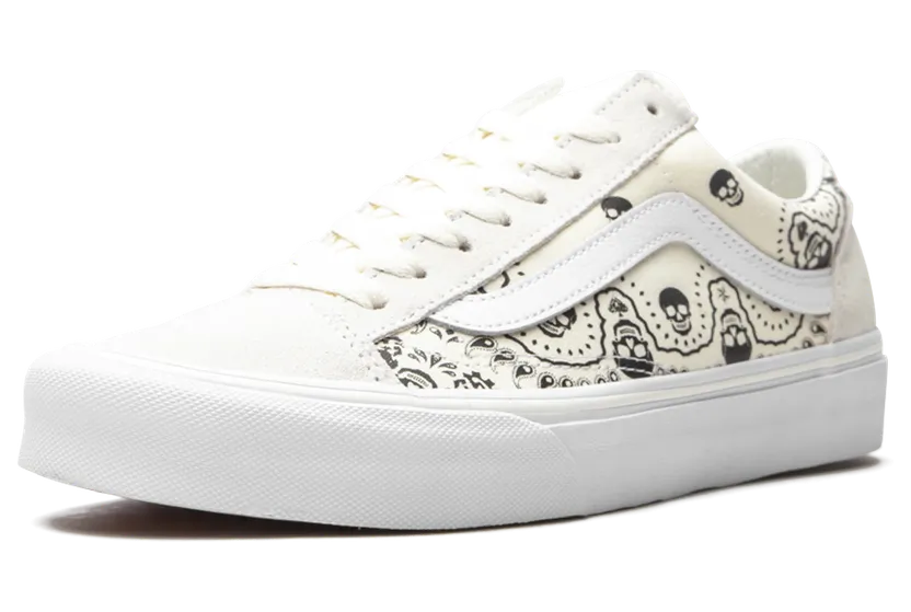 vans-style VN0A54F642S