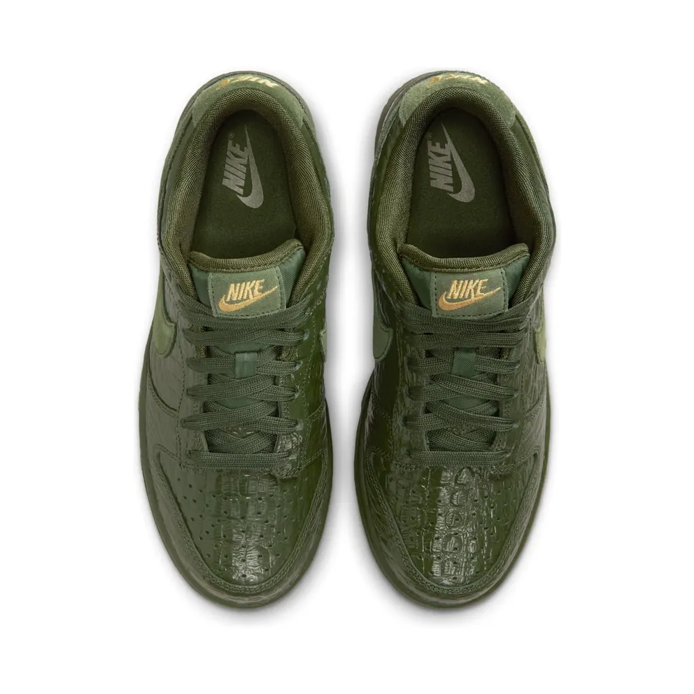 Nike Dunk Low “Crocodile” (HV4388-300)