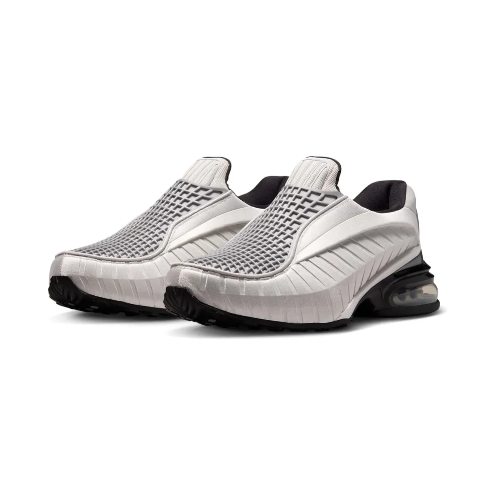 Nike Air Max Dolce “Metallic Silver / Black” (IB4527-001)