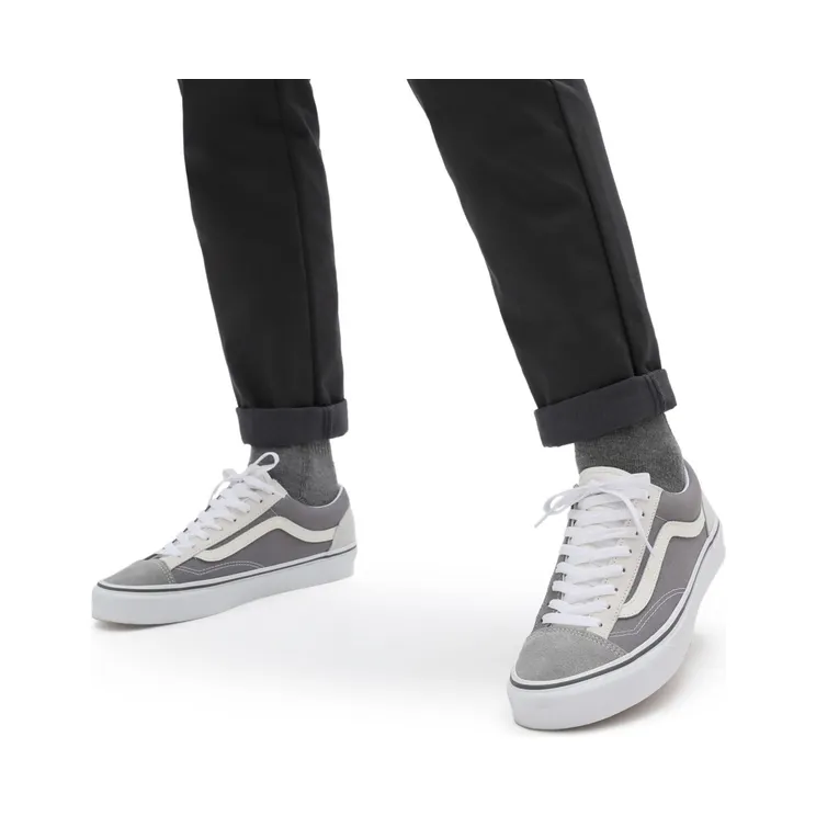 vans-style VN0A54F6B92