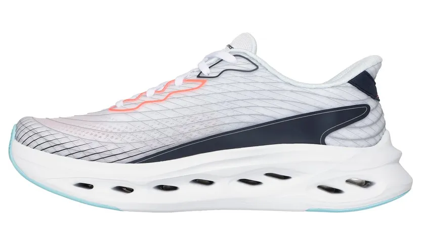 skechers-max-cushioning 220425_WMLT