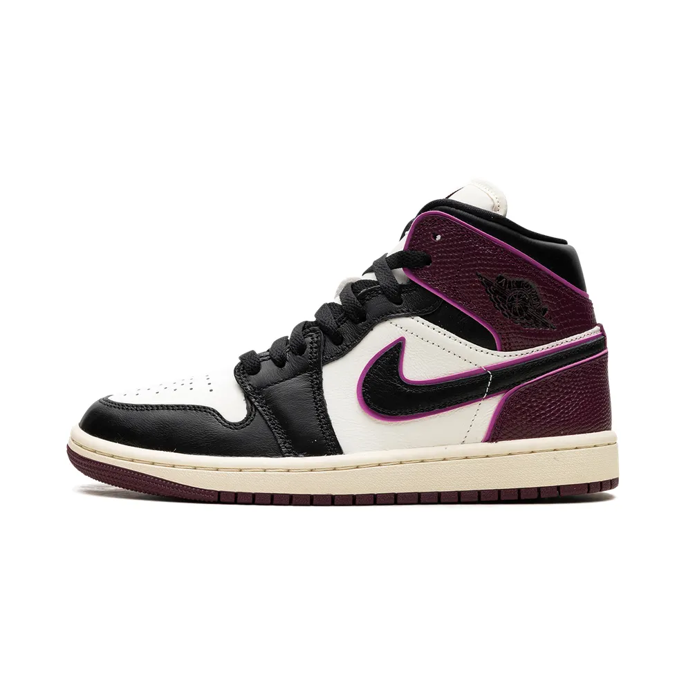 Air Jordan 1 “Bordeaux” (FQ7818-101)
