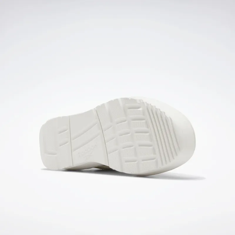 reebok-classic-leather GV8353