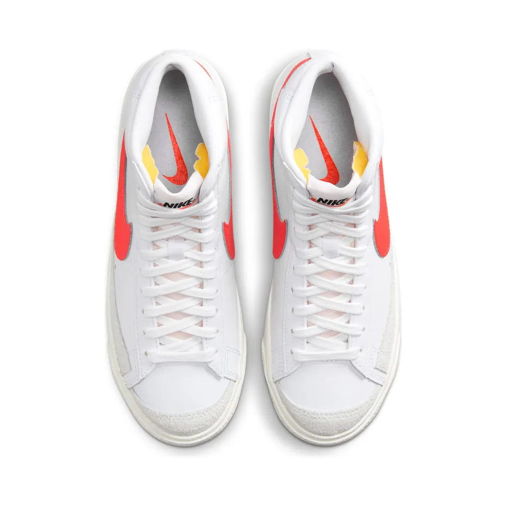 Nike BLAZER MID ’77 VNTG “Habanero Red” (CZ1055-101)