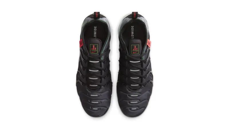 Nike Air VaporMax Plus Black Black/Flash Crimson/Metallic Silver (CZ7904-001)