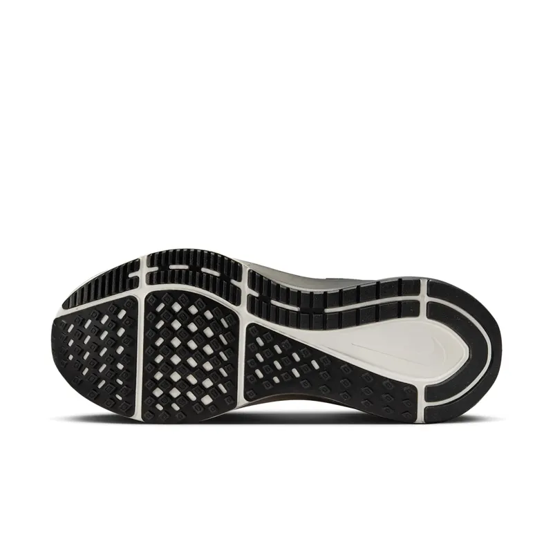 Nike Structure 25 White Metallic Gold Light Smoke Grey Black (HQ3660-100)