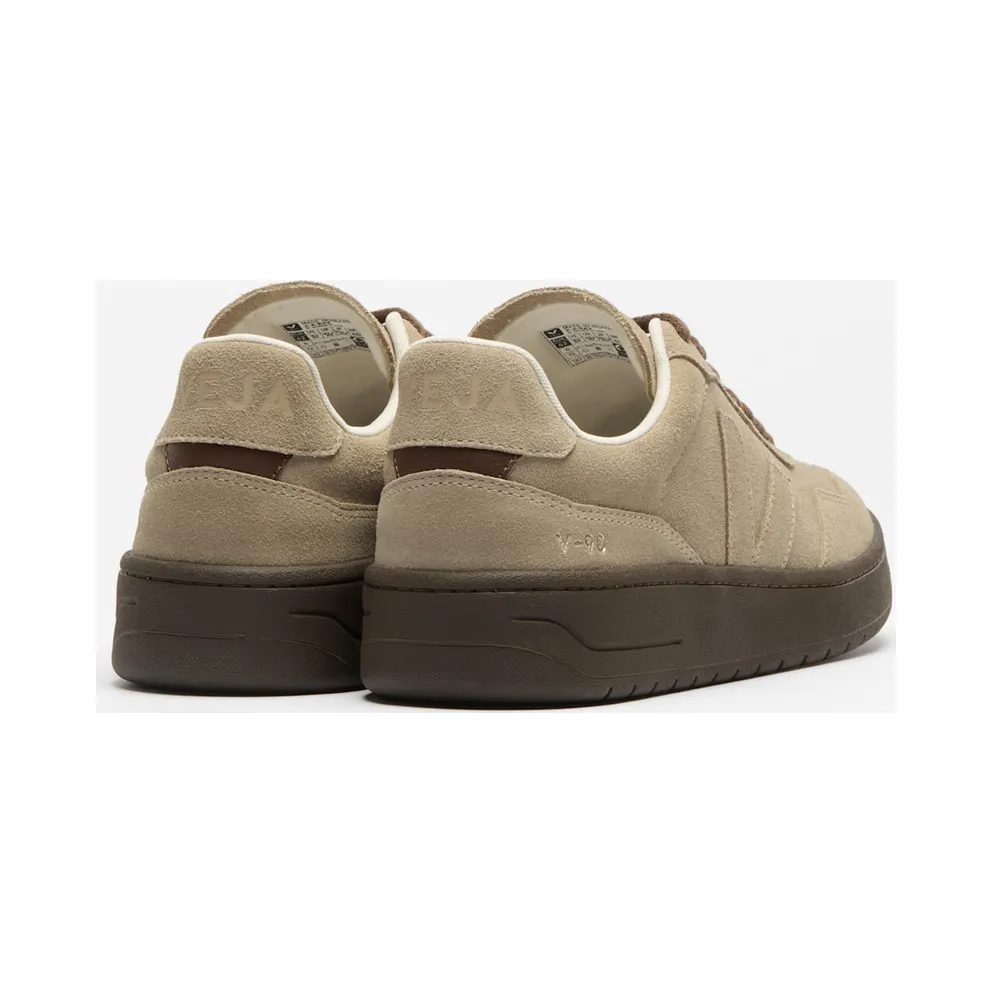 VEJA V-90 suède with taupe-adelaar – Beige (VD0321729)