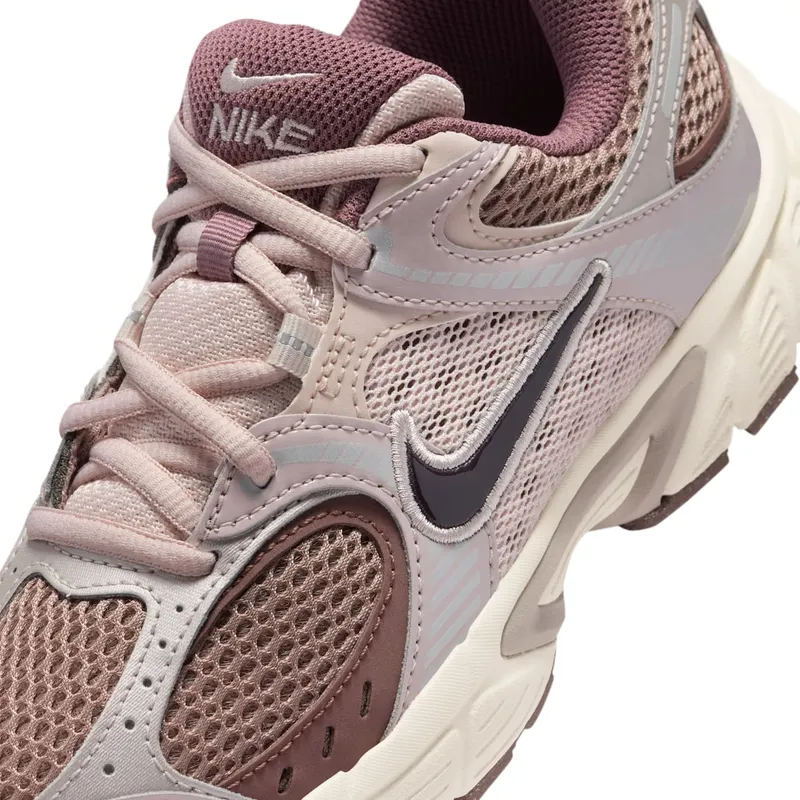 Nike V5 RNR Bruin (HQ6411-201)