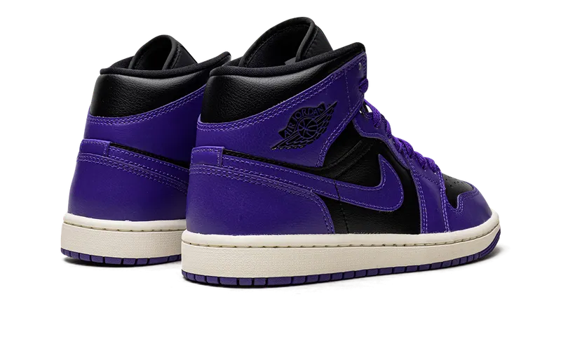 Jordan 1 MID “Black/Purple” (BQ6472-051)