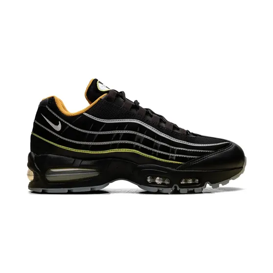 Nike Air Max 95 met vlakken “Black” (IR5901)