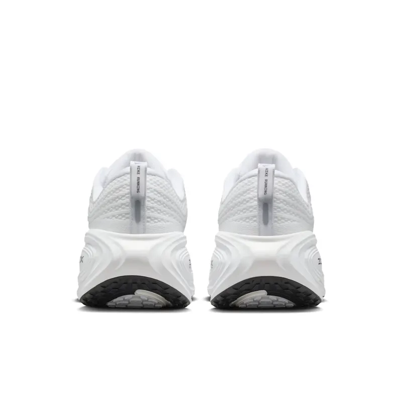 Nike Vomero Plus “White” (HV8150-101)