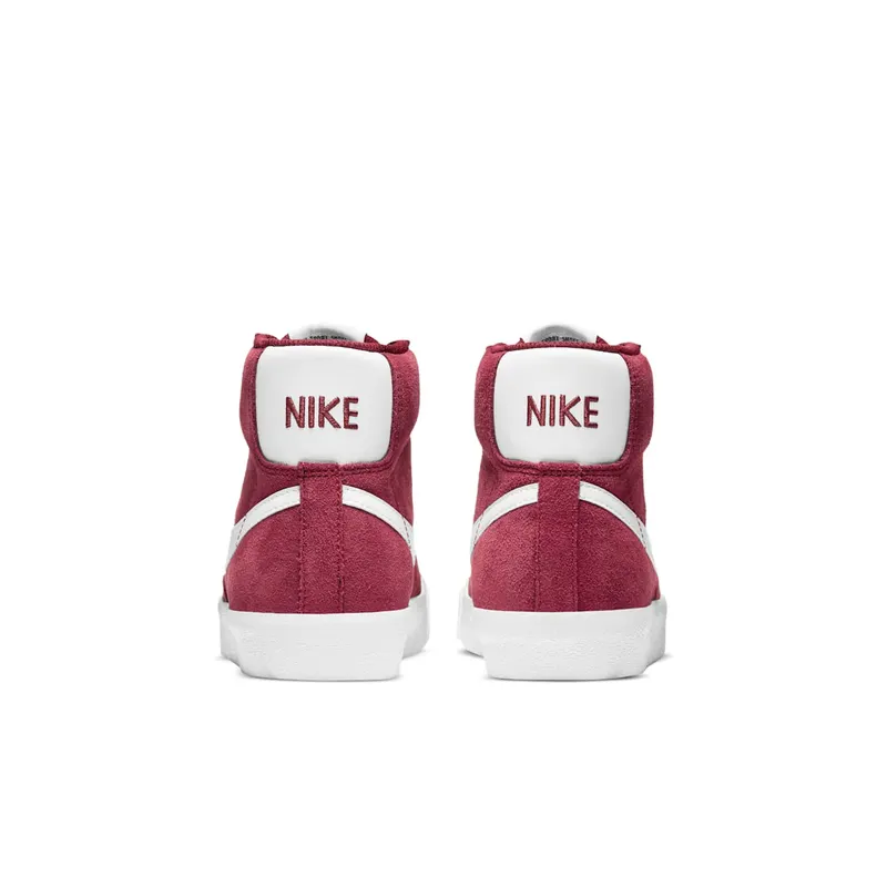 Nike Blazer Mid’ 77 Suede Older Kids’ Red (DC8248-600)
