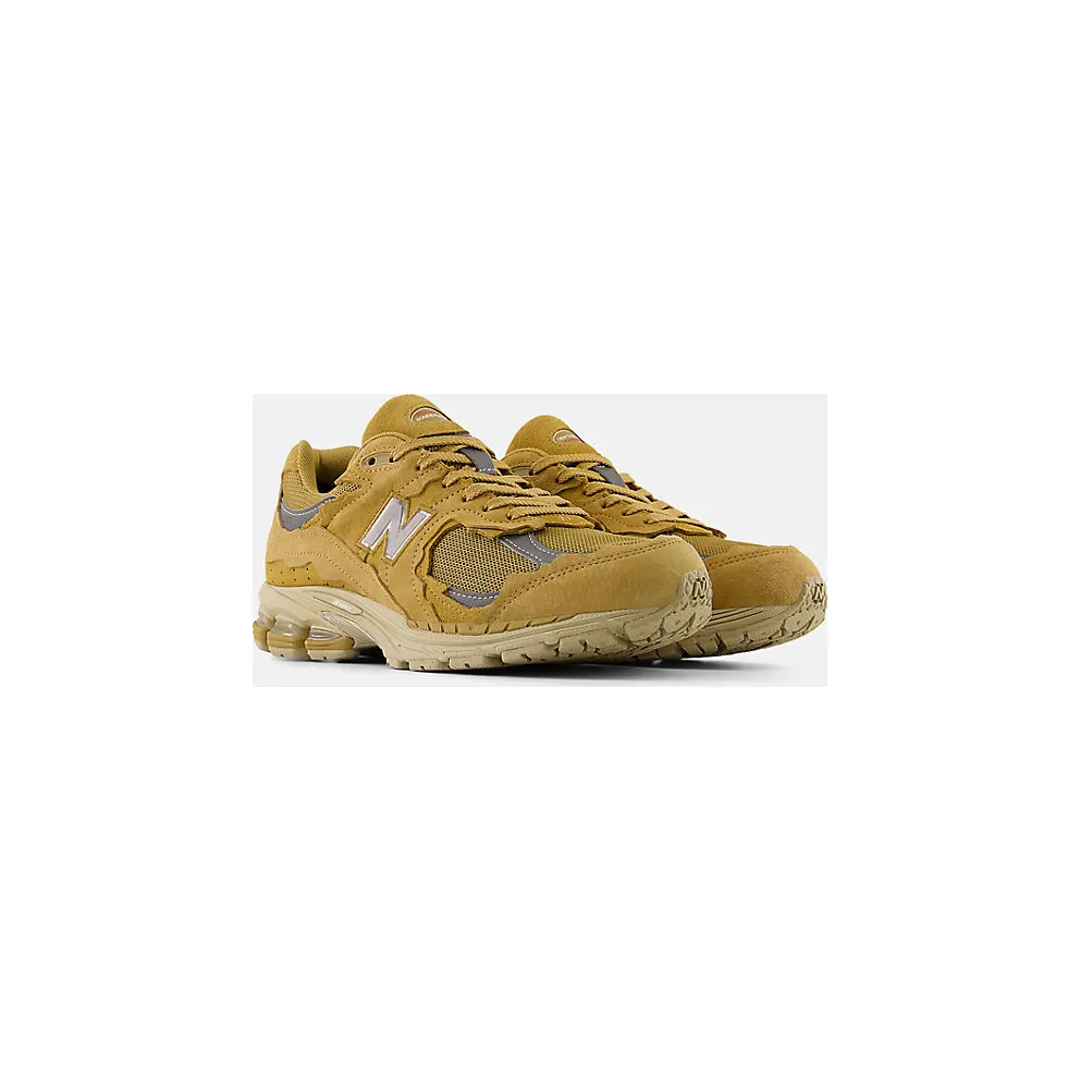 New Balance 2002R Gore-Tex “Protection Pack – Stucco” (U20027OI)