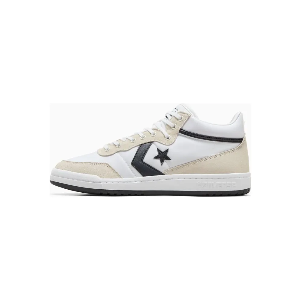 Converse Fastbreak – “White Black Egret” (A09868C)