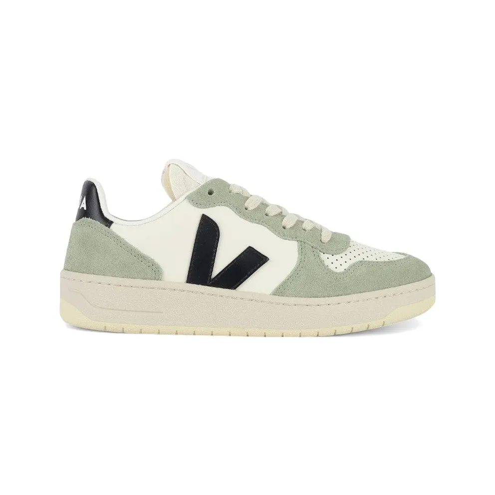 Veja V-10 Pure Black Clay (VI0220500)
