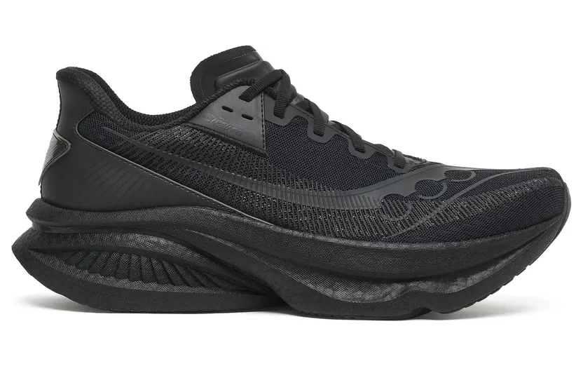 SAUCONY Endorphin Azura “Triple Black” (S101329-1044)