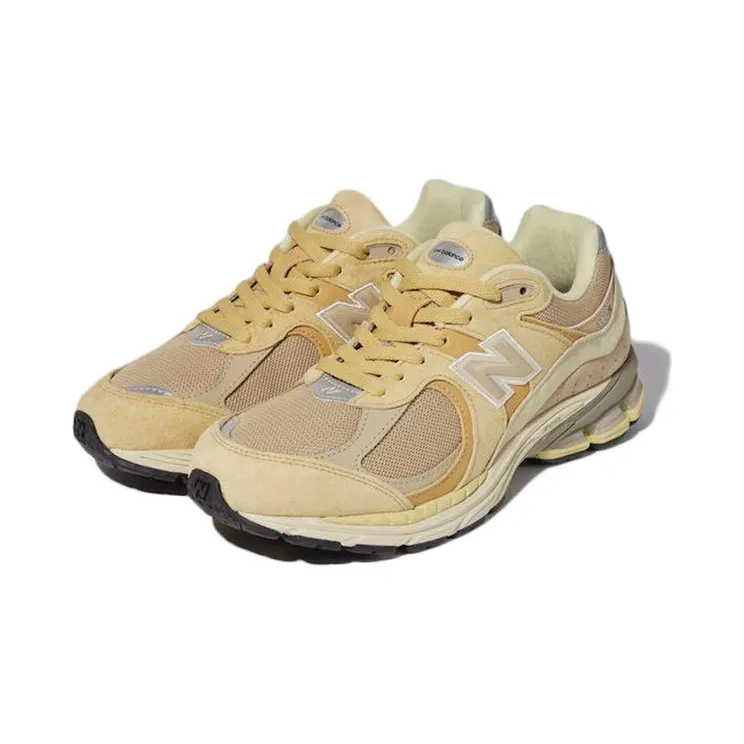 new-balance-2002r M2002RE1
