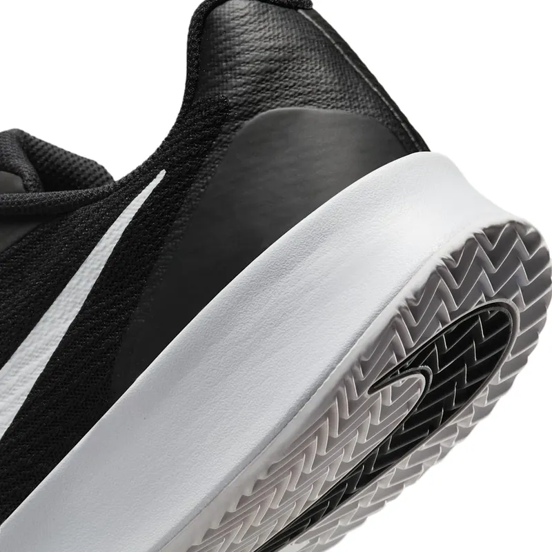 nikecourt HQ5292-001