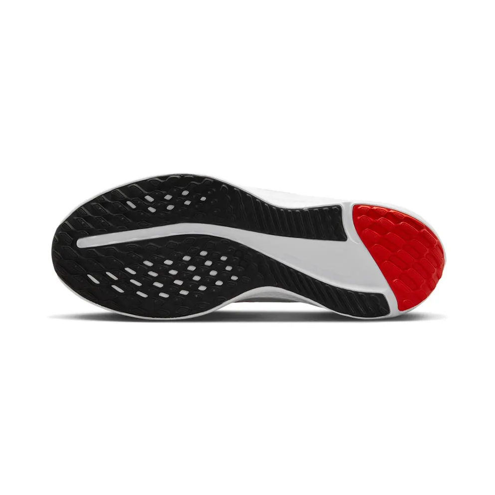 Nike Quest 5 “Platinum Tint White Black Light Crimson” (DD0204-007)