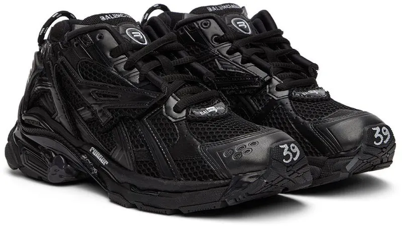 Balenciaga Black Monocolor Runner (656063 W3RA1)