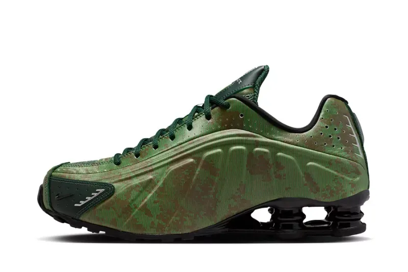 Nike Shox R4 – “Noble Green / Team Kelly Green / Rough Green / Black” (IQ0636-300)