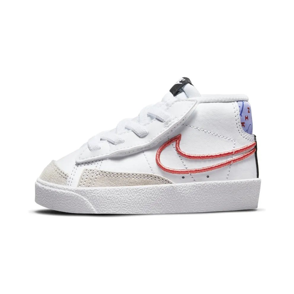 Nike Blazer Mid ’77 SE “White / Purple Pulse / Pink Foam / Magic Ember” (DJ0268-100)