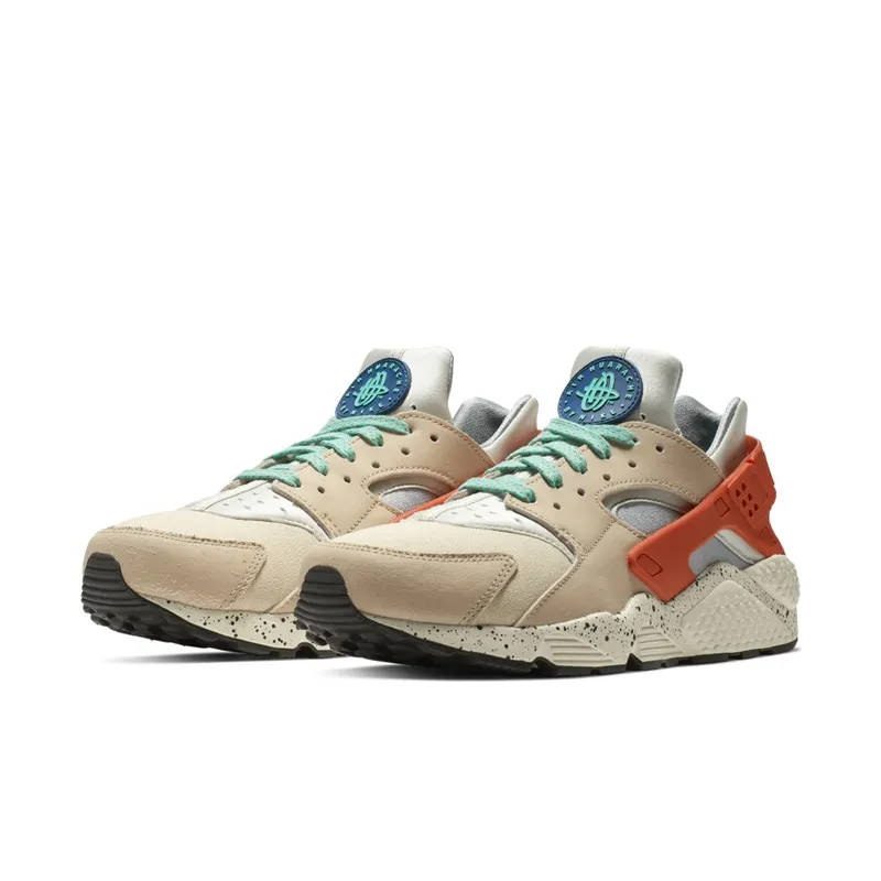 Nike Air Huarache Run Desert Ore Hyper Jade Desert Ore/Indigo Force-Hyper Jade (704830-204)